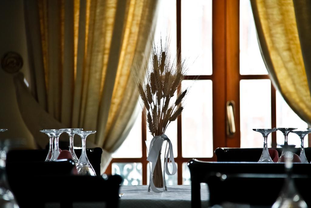 Hotel La Espanola Чипиона Екстериор снимка