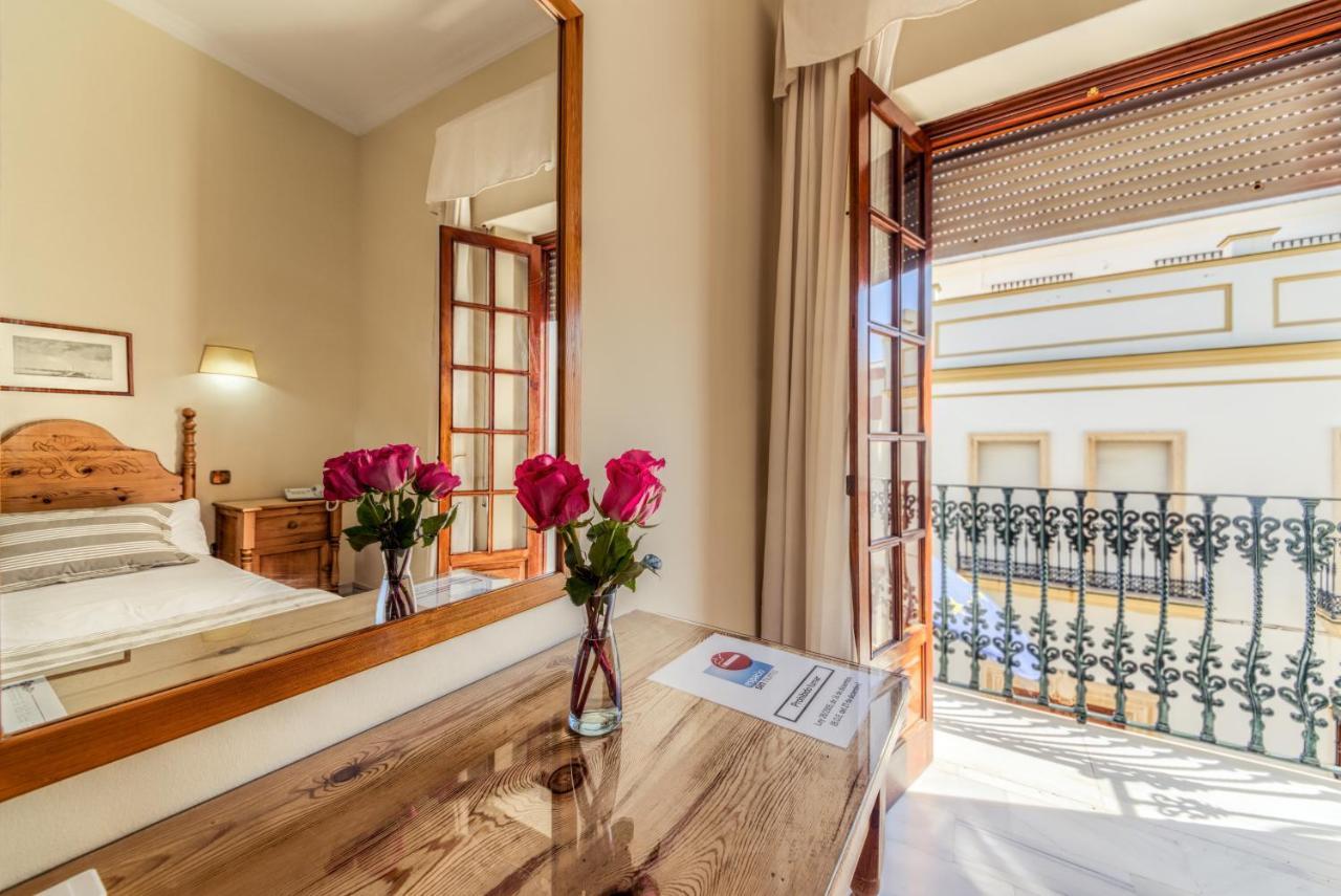 Hotel La Espanola Чипиона Екстериор снимка