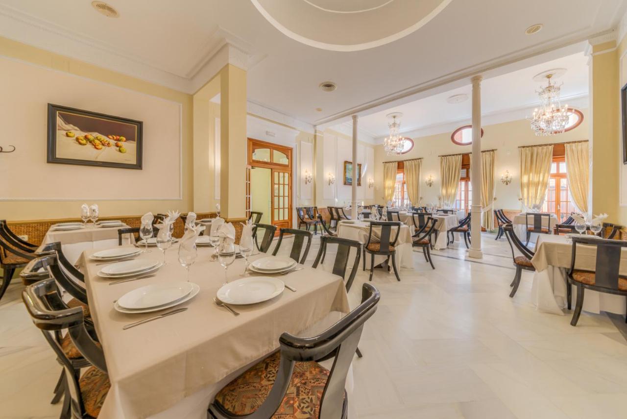 Hotel La Espanola Чипиона Екстериор снимка