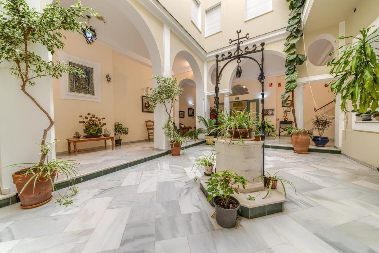 Hotel La Espanola Чипиона Екстериор снимка