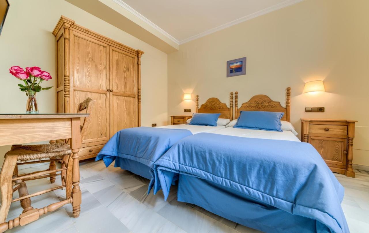 Hotel La Espanola Чипиона Екстериор снимка